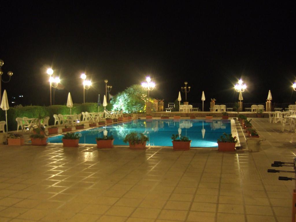 Riviera 3* Enna