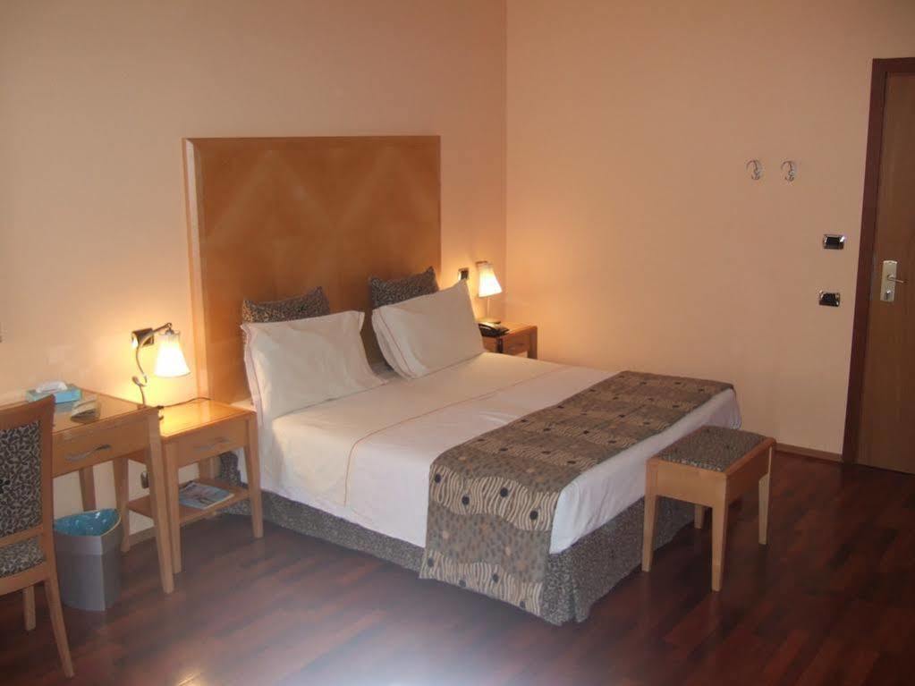 Riviera Hotel 3*